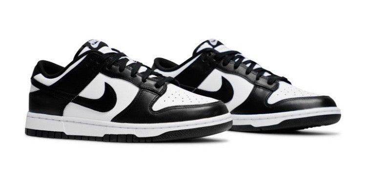 Nike Dunk “Panda”